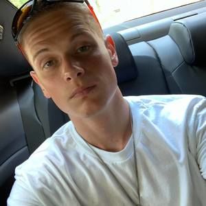 Meet your Posher, Jordon